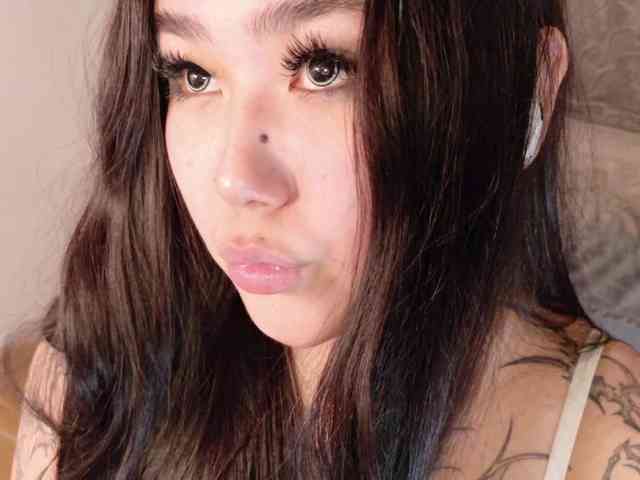 Yuriko-May webcam