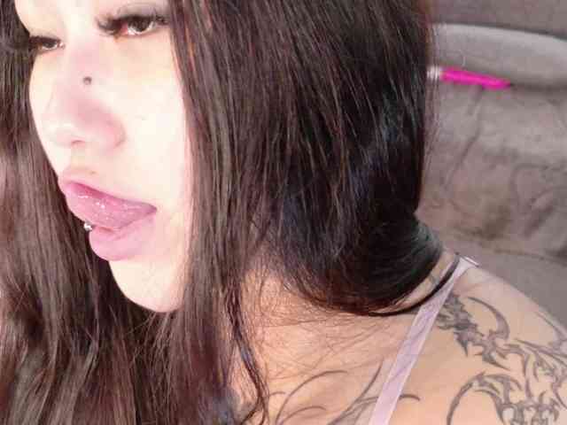 Yuriko-May webcam