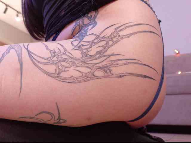 Yuriko-May Live Webcam on BongaCams