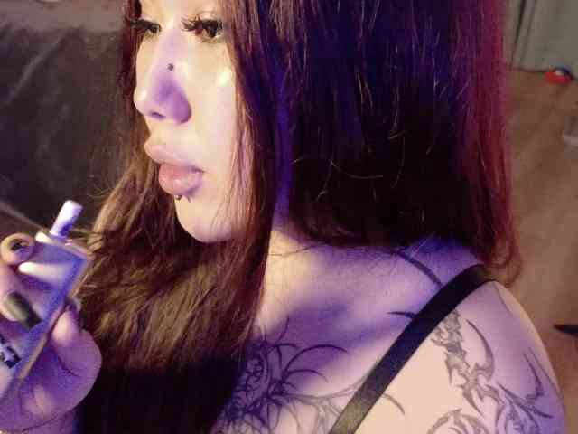 Yuriko-May webcam