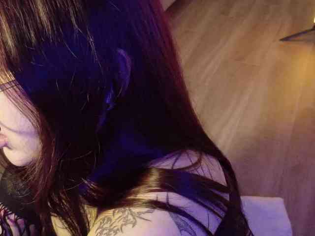 Yuriko-May webcam