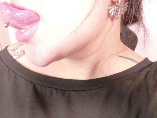 Yuriko-May webcam
