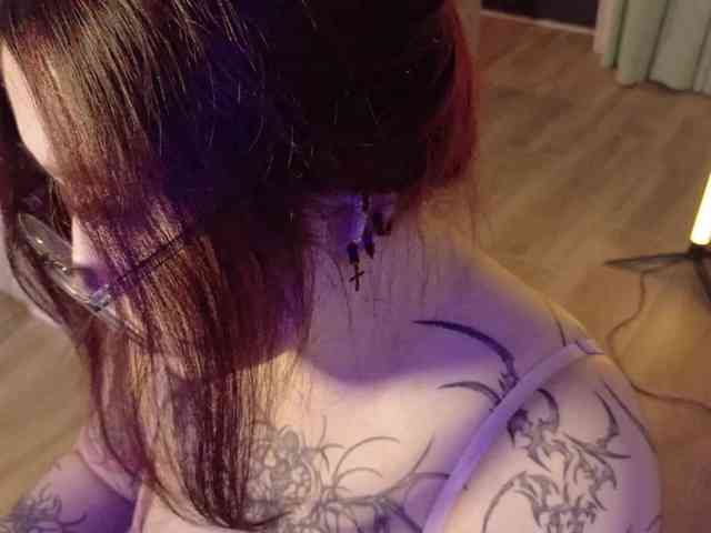 Yuriko-May webcam