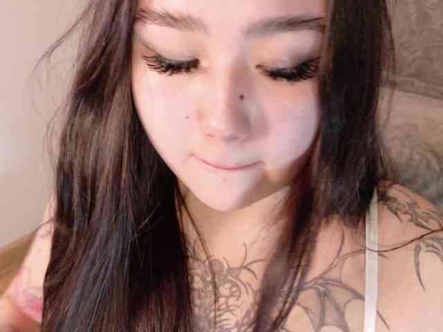 Yuriko-May webcam