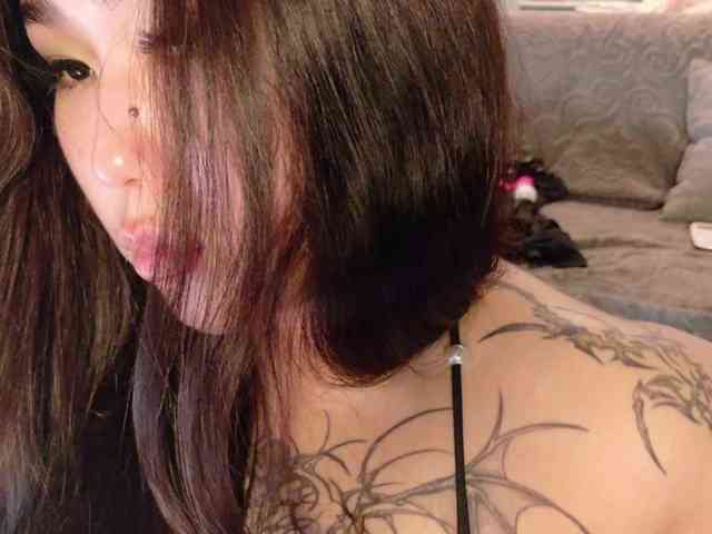 Yuriko-May Live Webcam on BongaCams