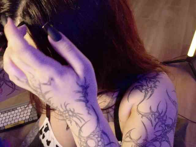 free sex chats Yuriko-May