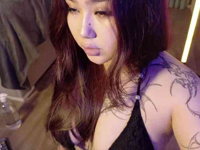 Yuriko-May webcam