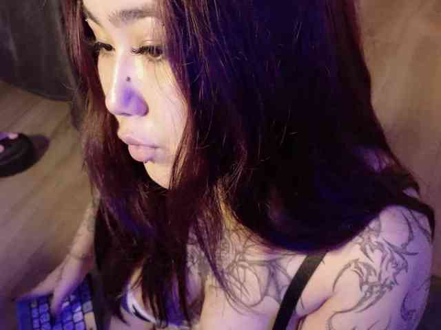 Yuriko-May webcam