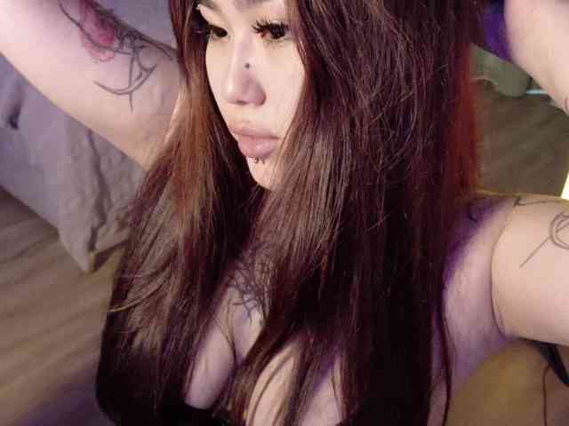 Yuriko-May webcam