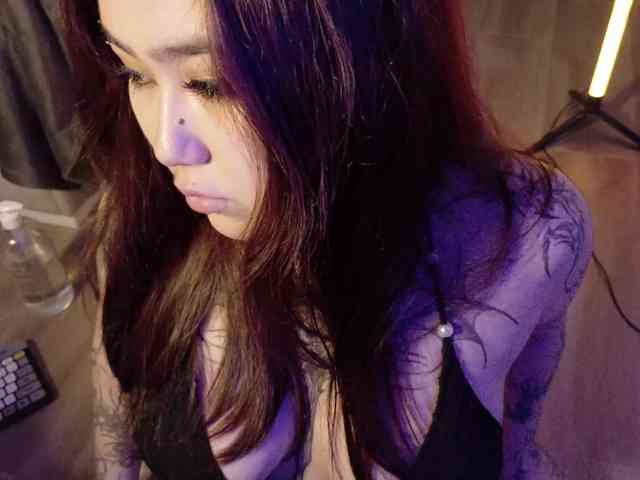 Yuriko-May webcam