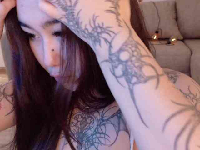Yuriko-May Live Webcam on BongaCams