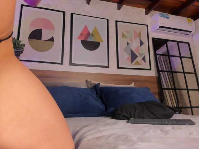 MiaKay's BongaCams show and profile