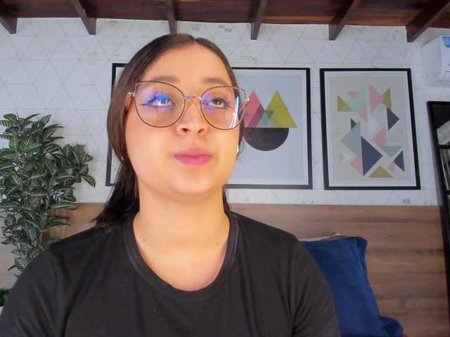 MiaKay's BongaCams show and profile