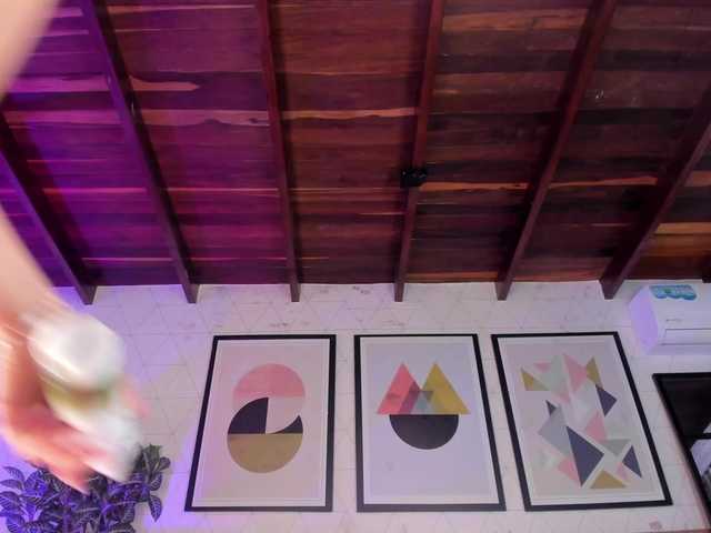 MiaKay's BongaCams show and profile