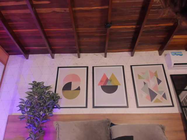 MiaKay's BongaCams show and profile