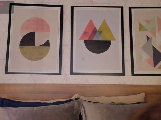 MiaKay's BongaCams show and profile