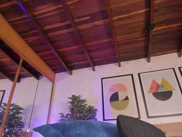 MiaKay's BongaCams show and profile