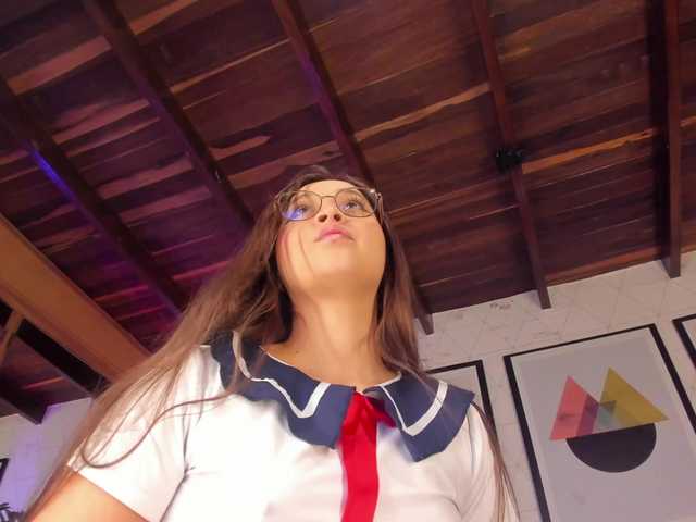 MiaKay's BongaCams show and profile