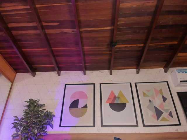 MiaKay's BongaCams show and profile