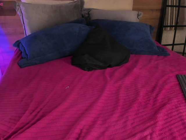 MiaKay's BongaCams show and profile