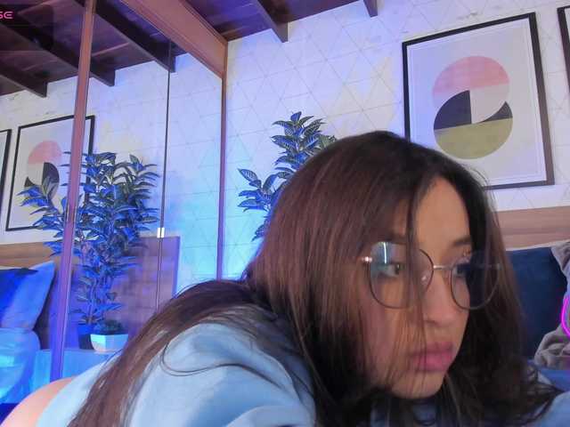 MiaKay from BongaCams is Freechat