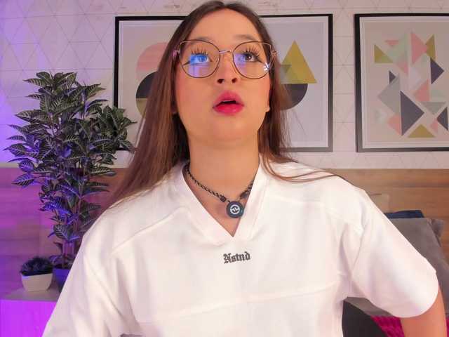 MiaKay's BongaCams show and profile