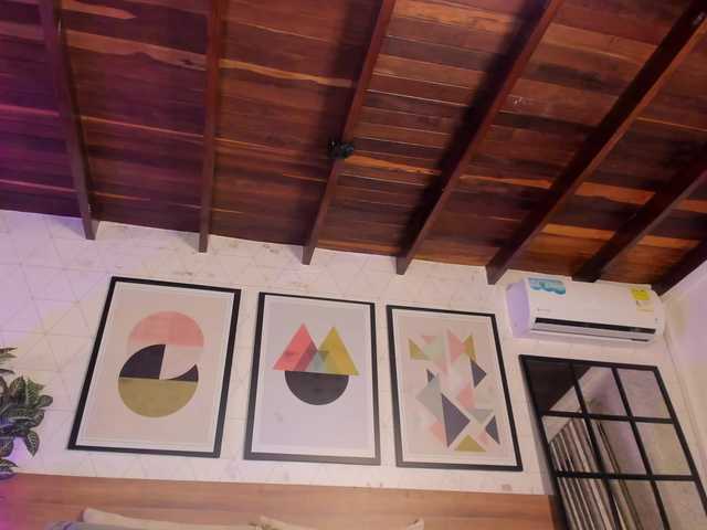 MiaKay's BongaCams show and profile