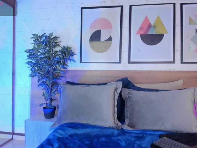 MiaKay's BongaCams show and profile