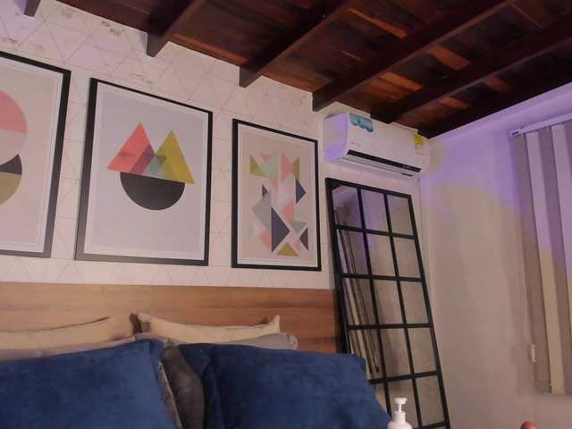 MiaKay's BongaCams show and profile