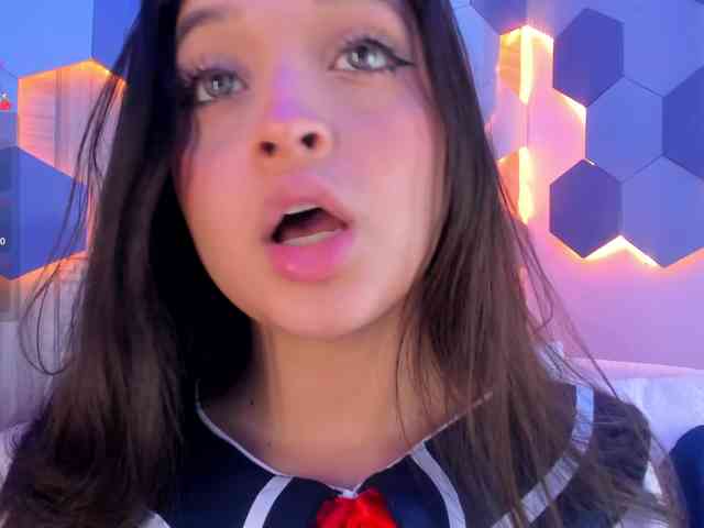 MiaKay webcam