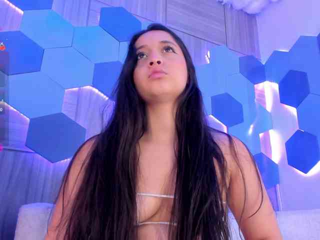 MiaKay webcam