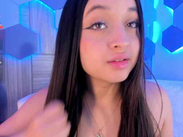 MiaKay webcam