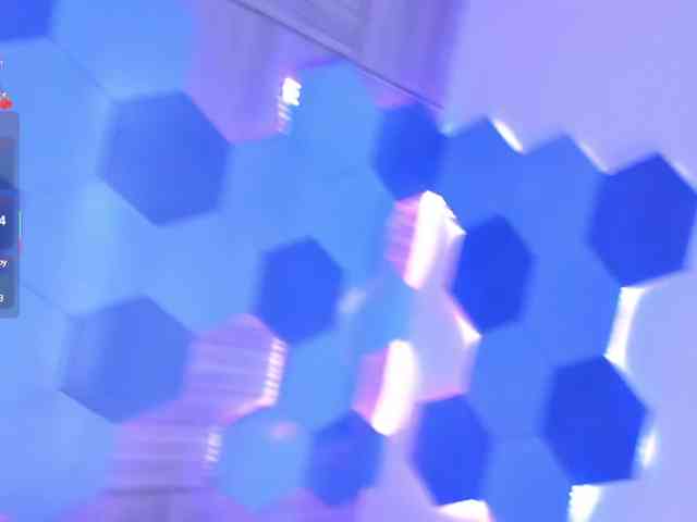 MiaKay webcam