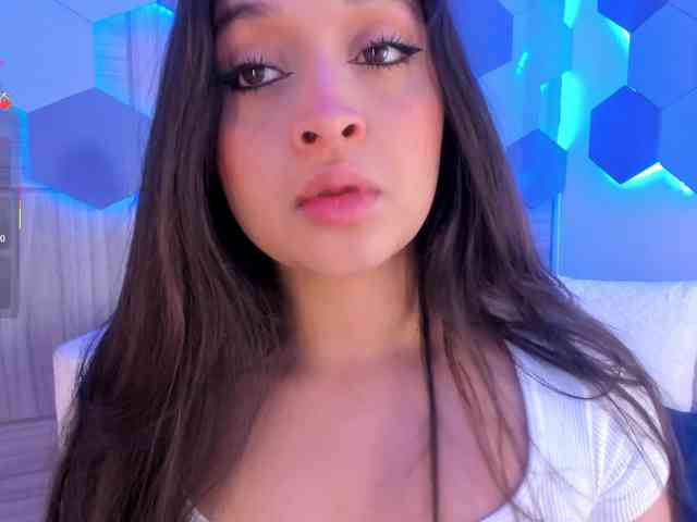 MiaKay webcam