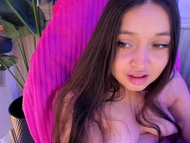 MiaKay