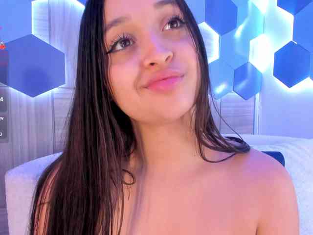MiaKay webcam