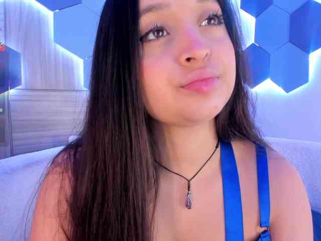 MiaKay webcam
