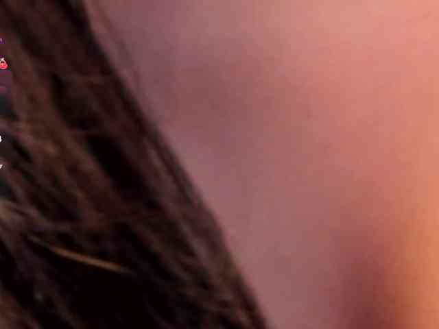 MiaKay webcam