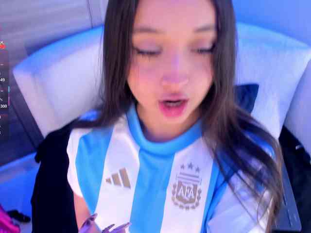 MiaKay webcam