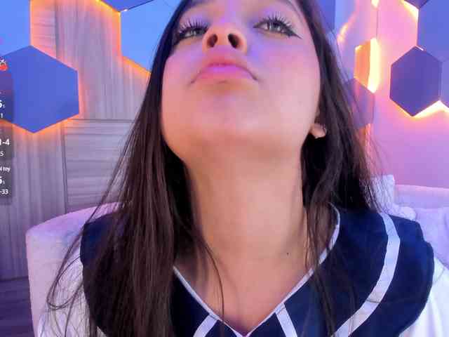 MiaKay webcam