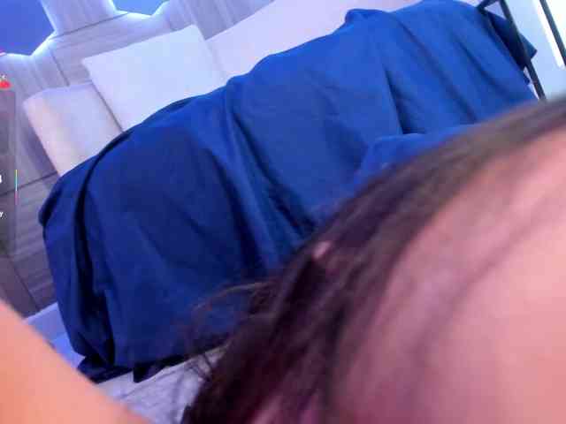 MiaKay webcam