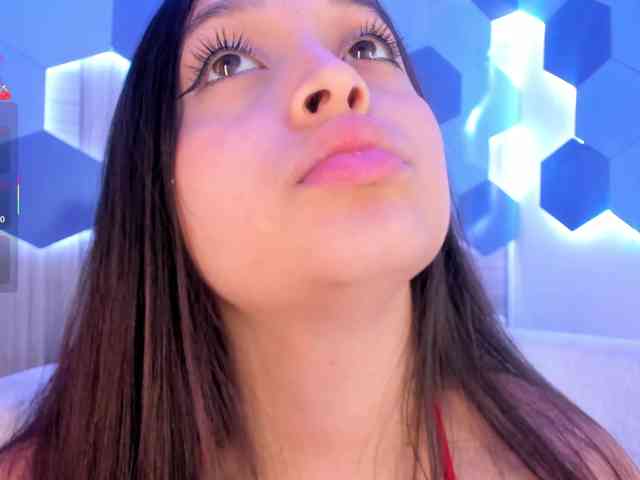 MiaKay webcam