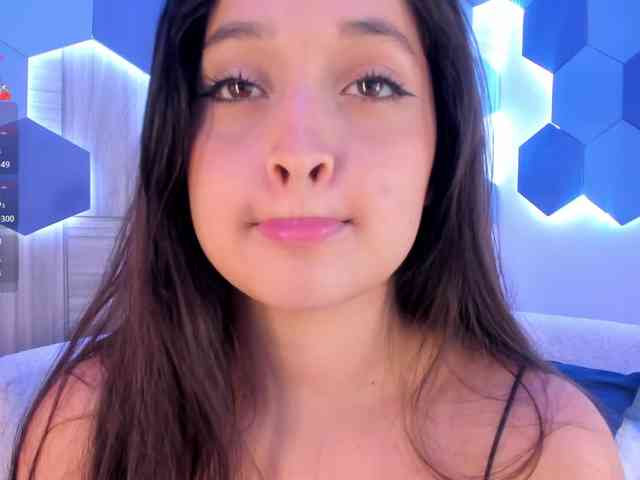 MiaKay webcam