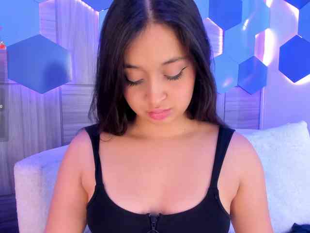 MiaKay webcam