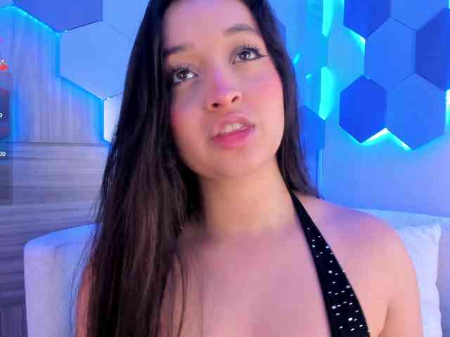 MiaKay webcam