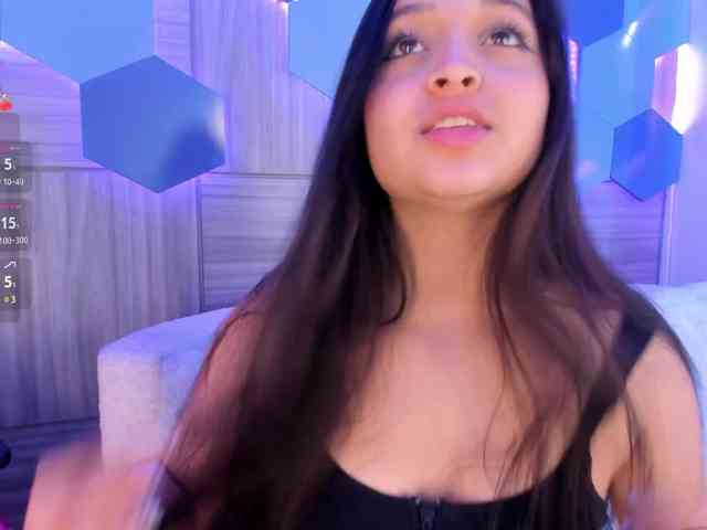 MiaKay webcam