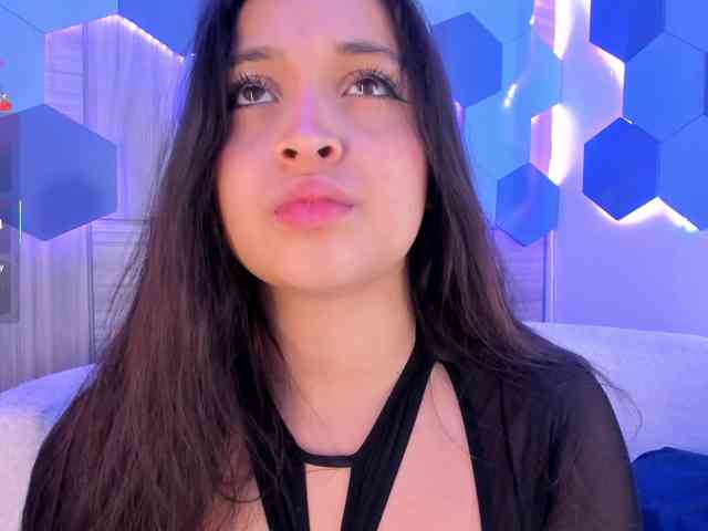 MiaKay webcam