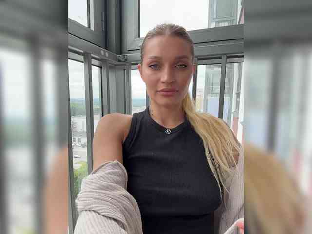 Manymoney1 webcam