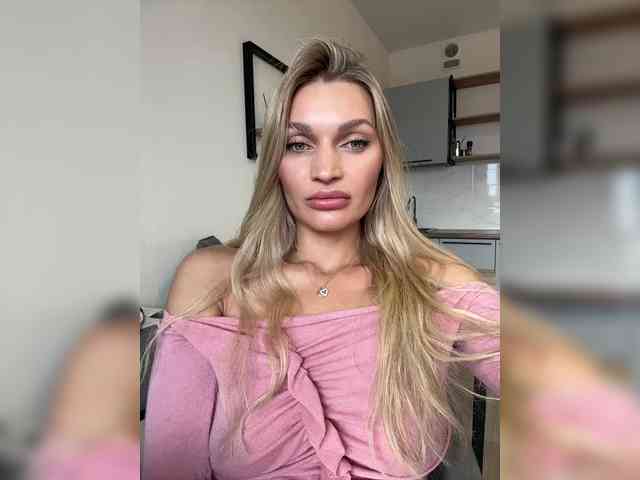 Manymoney1 webcam
