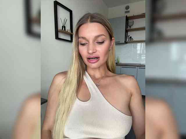 Manymoney1 webcam